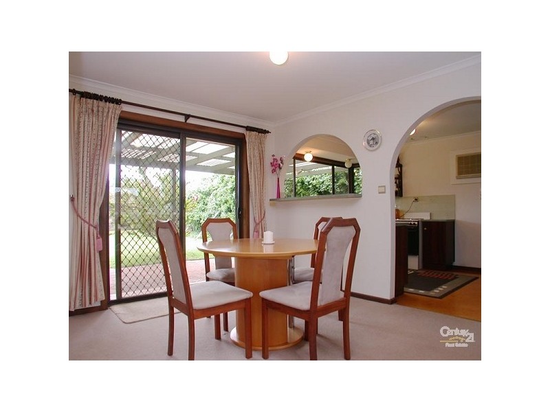 31 Kwinana Crescent, Port Noarlunga South SA 5167