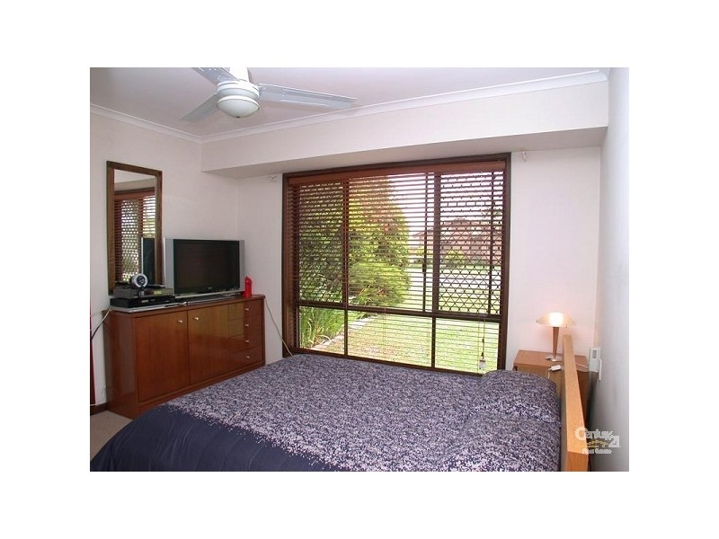 31 Kwinana Crescent, Port Noarlunga South SA 5167