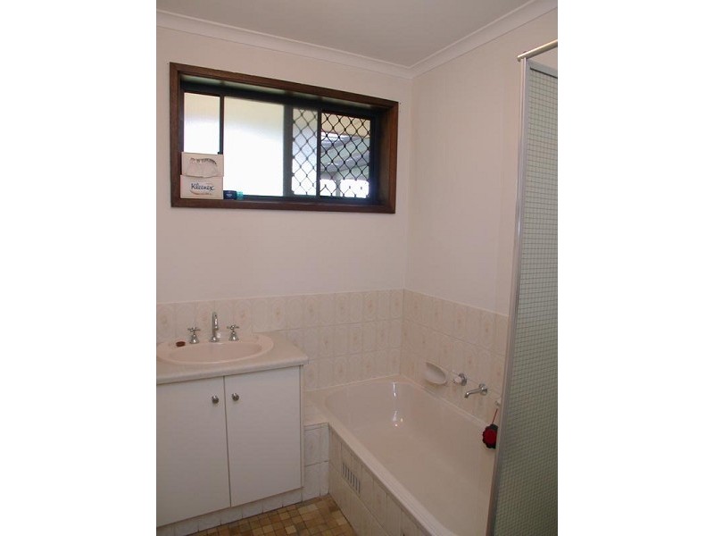31 Kwinana Crescent, Port Noarlunga South SA 5167