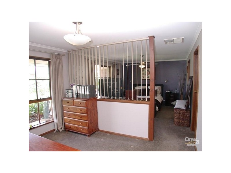 57 Equestrian Drive, Woodcroft SA 5162