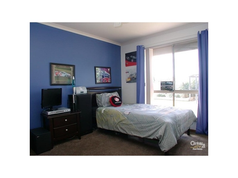 57 Equestrian Drive, Woodcroft SA 5162