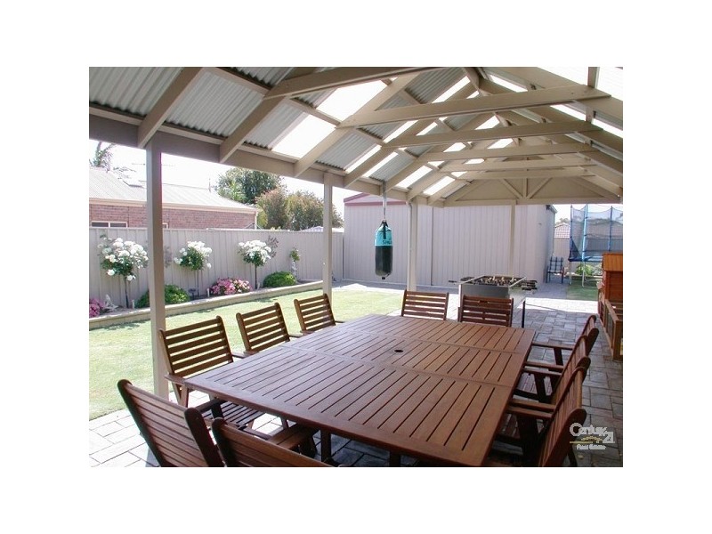 57 Equestrian Drive, Woodcroft SA 5162