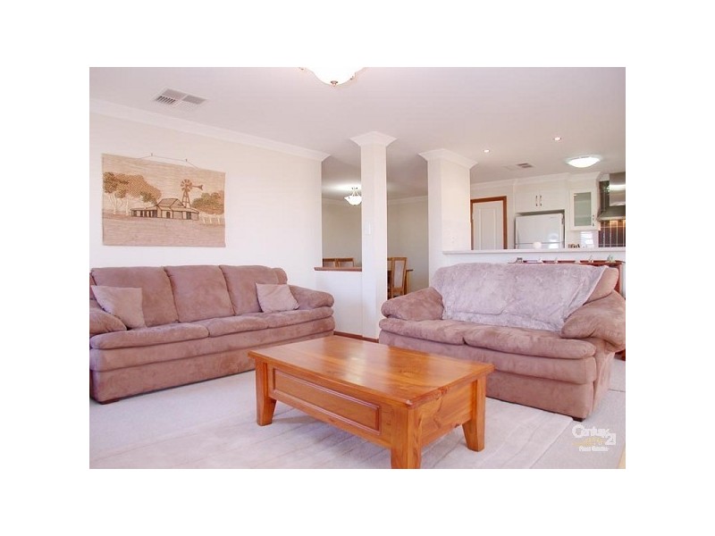 18 Knoll Avenue, Aldinga Beach SA 5173