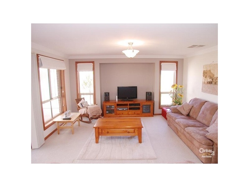 18 Knoll Avenue, Aldinga Beach SA 5173