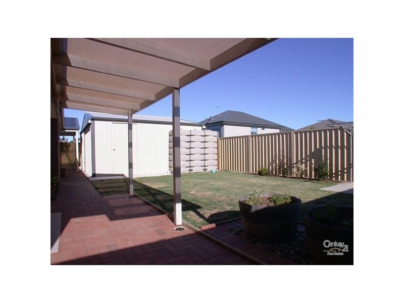 18 Knoll Avenue, Aldinga Beach SA 5173