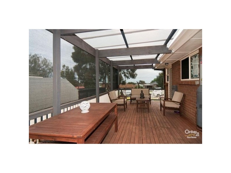 24 Greenloop Crescent, Huntfield Heights SA 5163