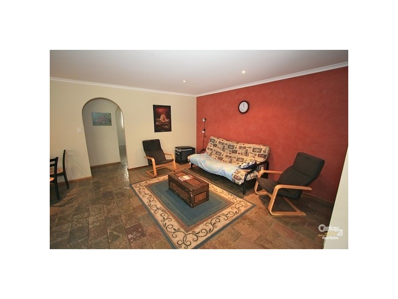 7 Caspian Court, Woodcroft SA 5162