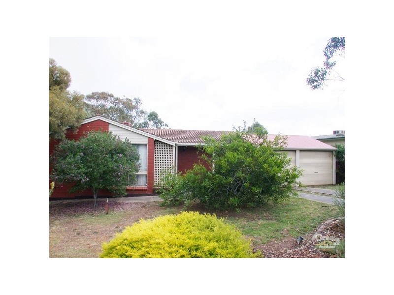 33 Helsinki Road, Hackham West SA 5163
