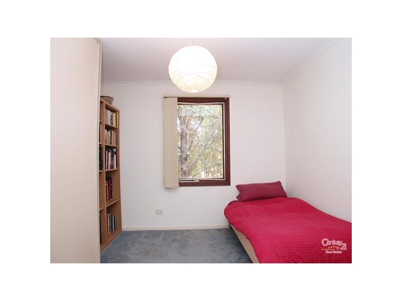 33 Helsinki Road, Hackham West SA 5163