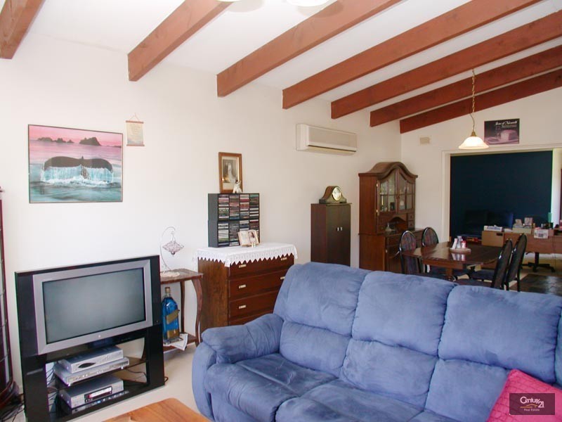 17 Wakefield Avenue, Morphett Vale SA 5162