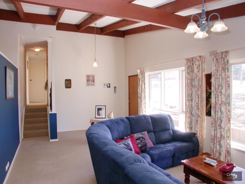 17 Wakefield Avenue, Morphett Vale SA 5162