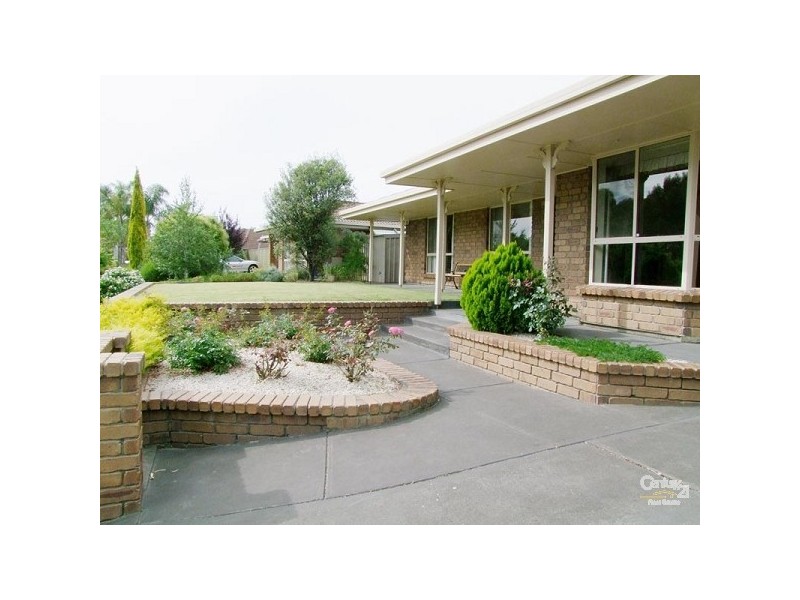 33 Gamay Drive, Old Reynella SA 5161