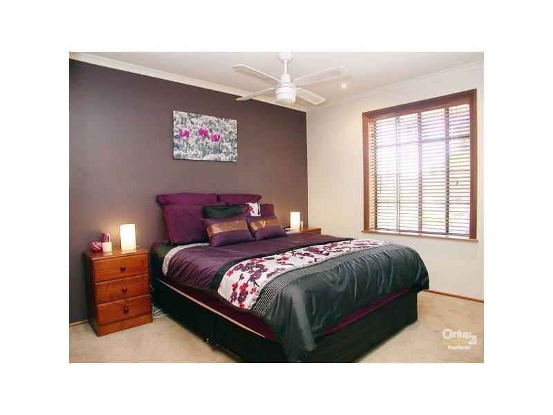 12 Maralyn Court, Aberfoyle Park SA 5159