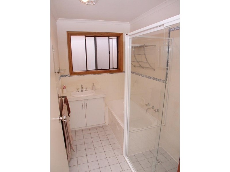 12 Maralyn Court, Aberfoyle Park SA 5159