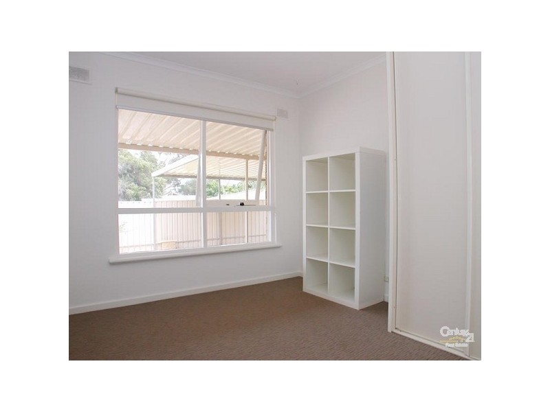 28 Glenda Avenue, Morphett Vale SA 5162