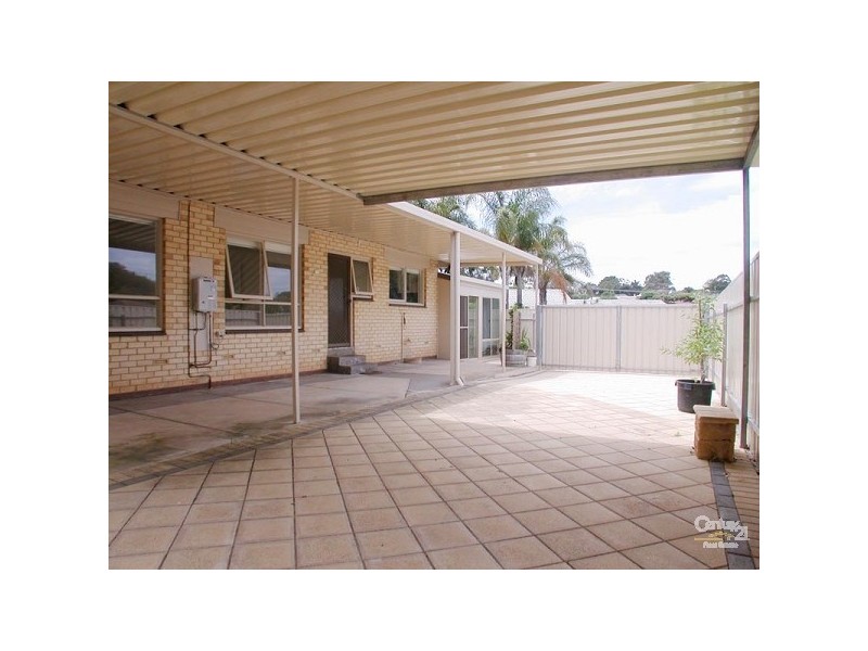28 Glenda Avenue, Morphett Vale SA 5162