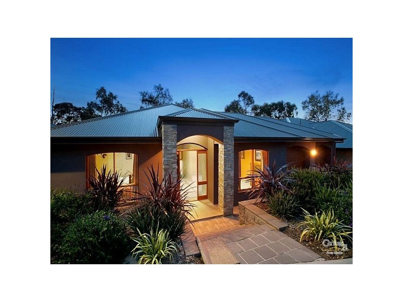 11/8 Cinnamon Way, Aberfoyle Park SA 5159