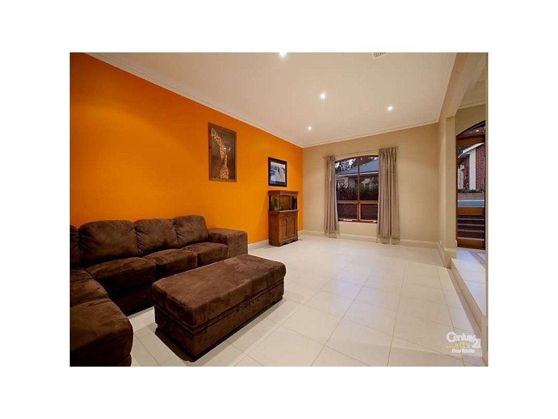 11/8 Cinnamon Way, Aberfoyle Park SA 5159