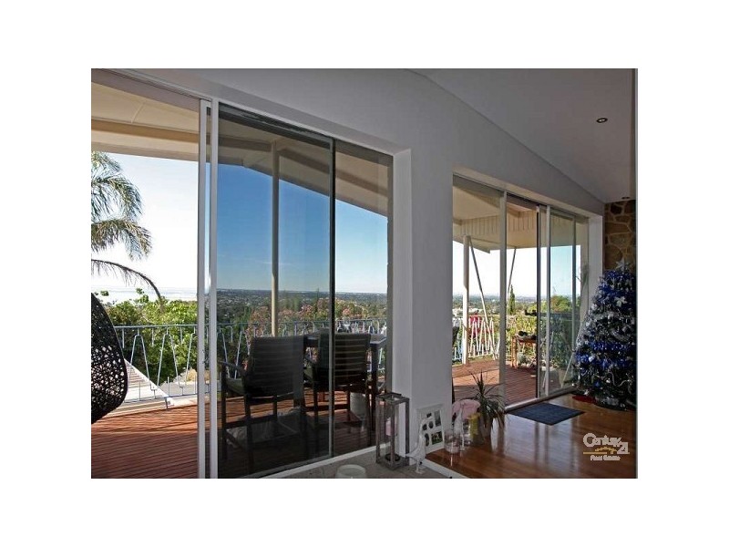 18 Angas Crescent, Marino SA 5049
