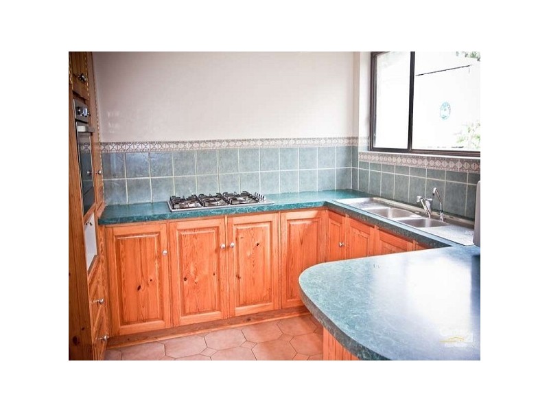 4 Lorikeet Court, Happy Valley SA 5159