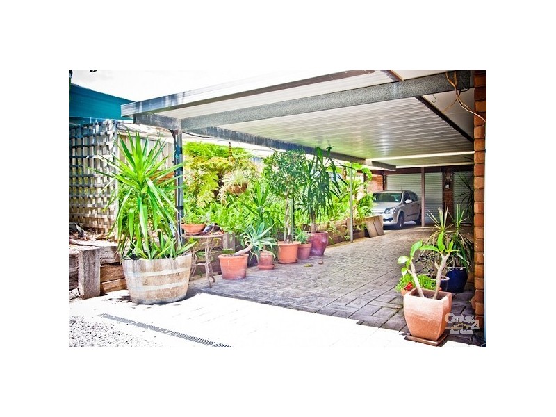 4 Vines Cross Crescent, Onkaparinga Hills SA 5163