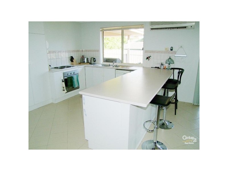 39 Pitcairn Cct, Seaford Rise SA 5169