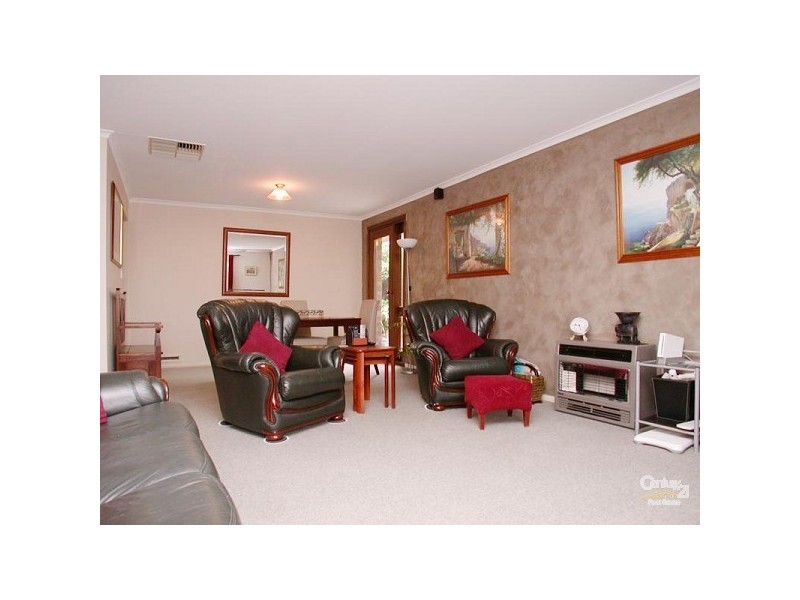 9 Merino Avenue, Morphett Vale SA 5162