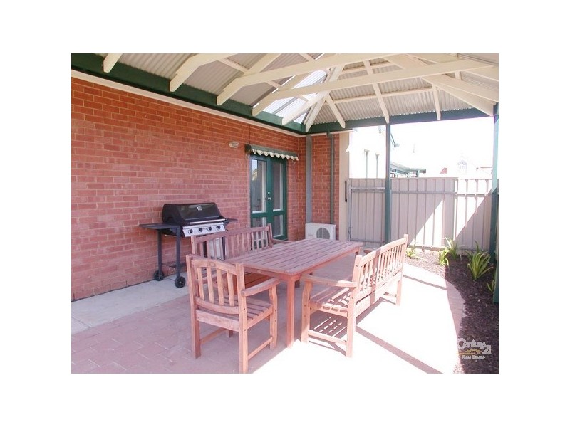 9 Chiton Avenue, Seaford Rise SA 5169