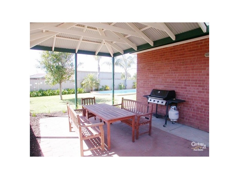 9 Chiton Avenue, Seaford Rise SA 5169