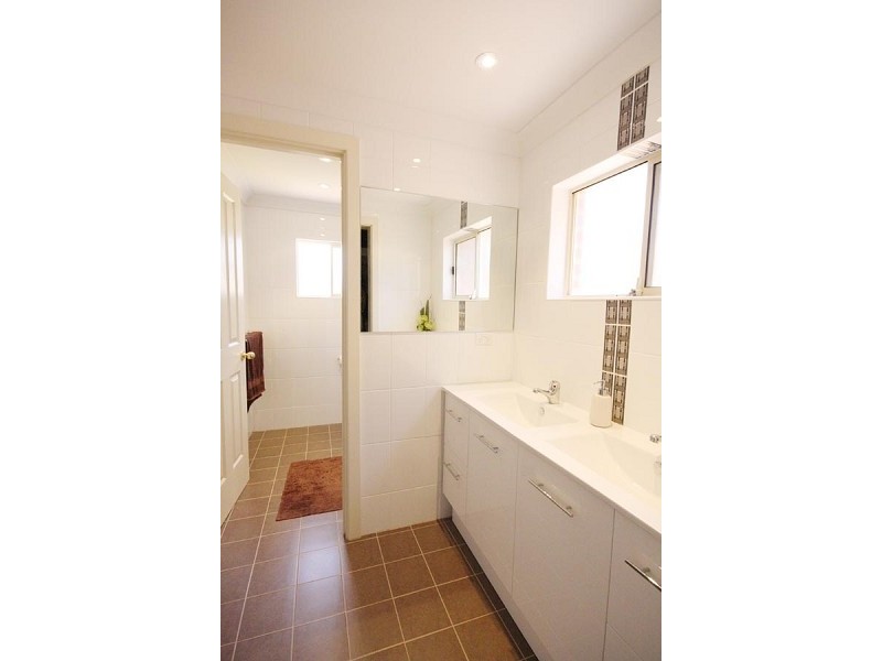 106 Dunrobin Road, Warradale SA 5046