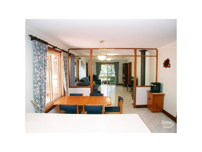 8 Fairbrother Drive, Happy Valley SA 5159