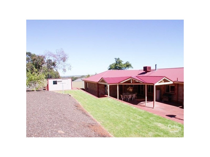 8 Fairbrother Drive, Happy Valley SA 5159