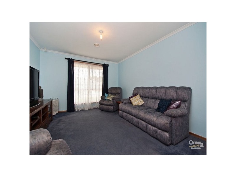 1 Taylors Avenue, Morphett Vale SA 5162