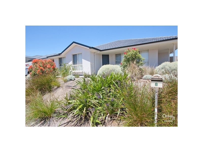 8 Kaurna Avenue, Aldinga Beach SA 5173