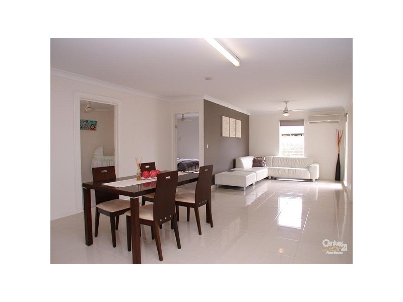 1 Scottsglade Road, Christie Downs SA 5164