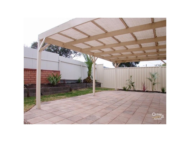 1 Scottsglade Road, Christie Downs SA 5164