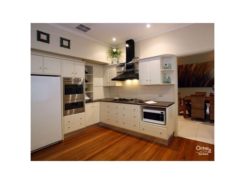 21 Skylark Close, Flagstaff Hill SA 5159