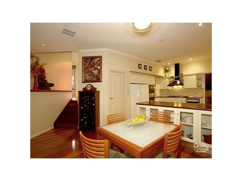 21 Skylark Close, Flagstaff Hill SA 5159