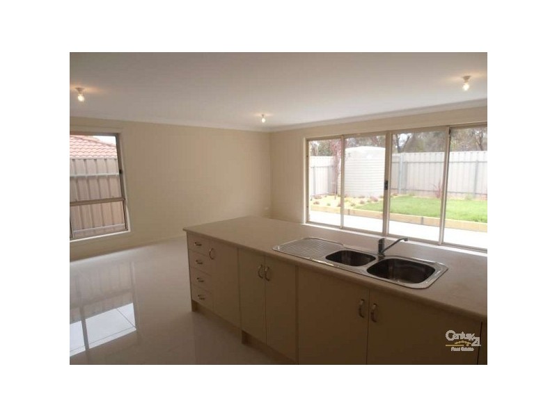 8A Galton Court, Morphett Vale SA 5162