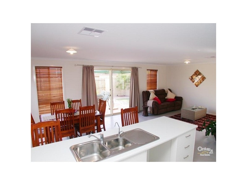 7 Dock Road, Seaford Meadows SA 5169