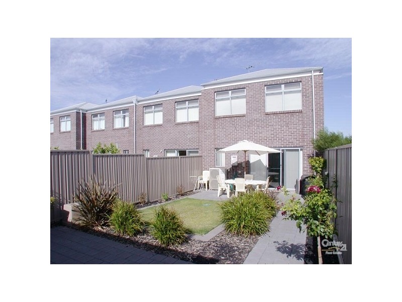 10-8 Grange Court, Seaford SA 5169