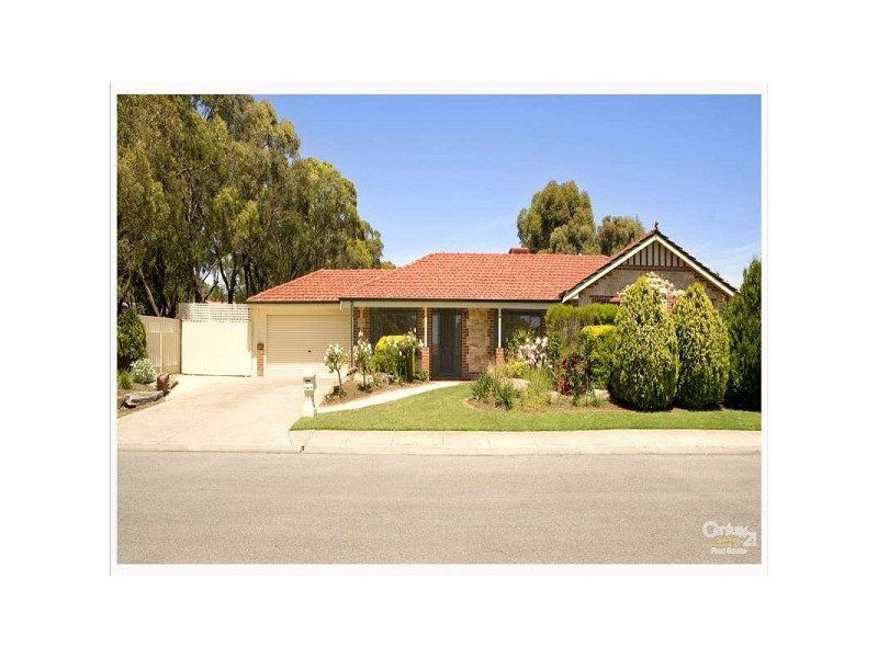 1 Bass Court, Woodcroft SA 5162