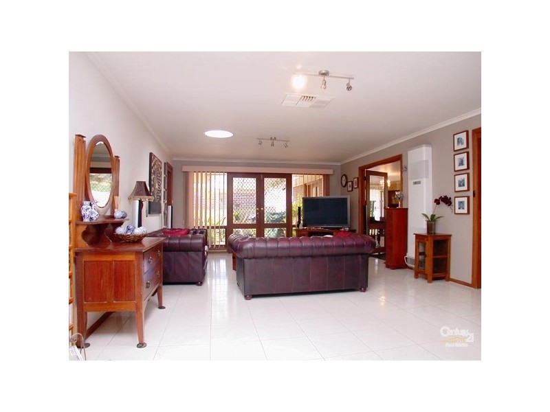 26 Mckenzie Street, Coromandel Valley SA 5051