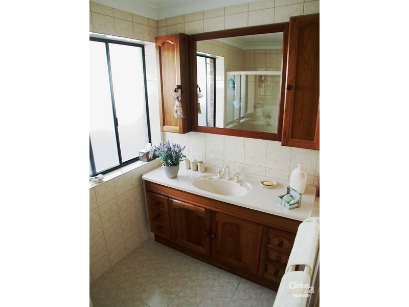 6 Lascelles St, Morphett Vale SA 5162