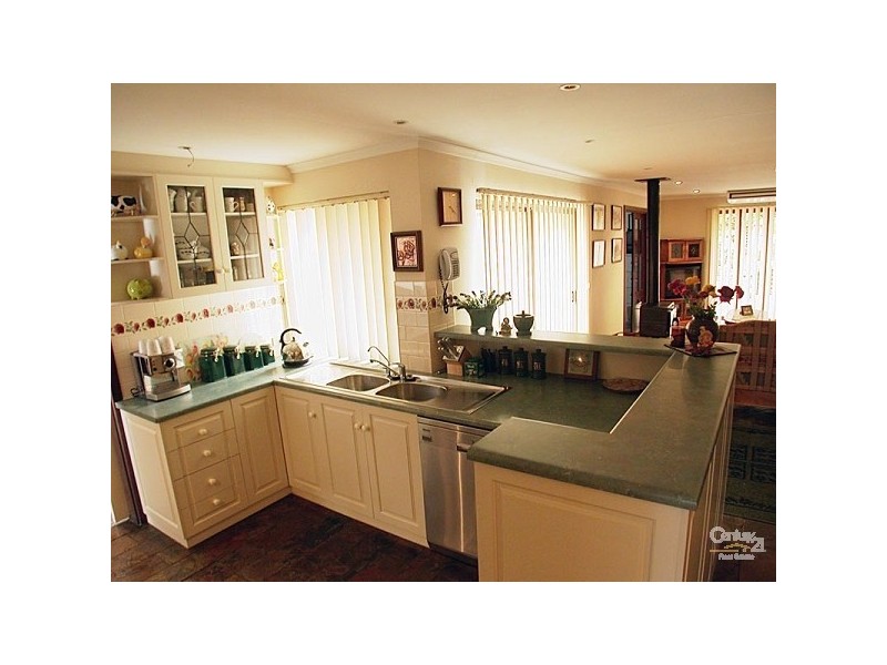 6 Lascelles St, Morphett Vale SA 5162