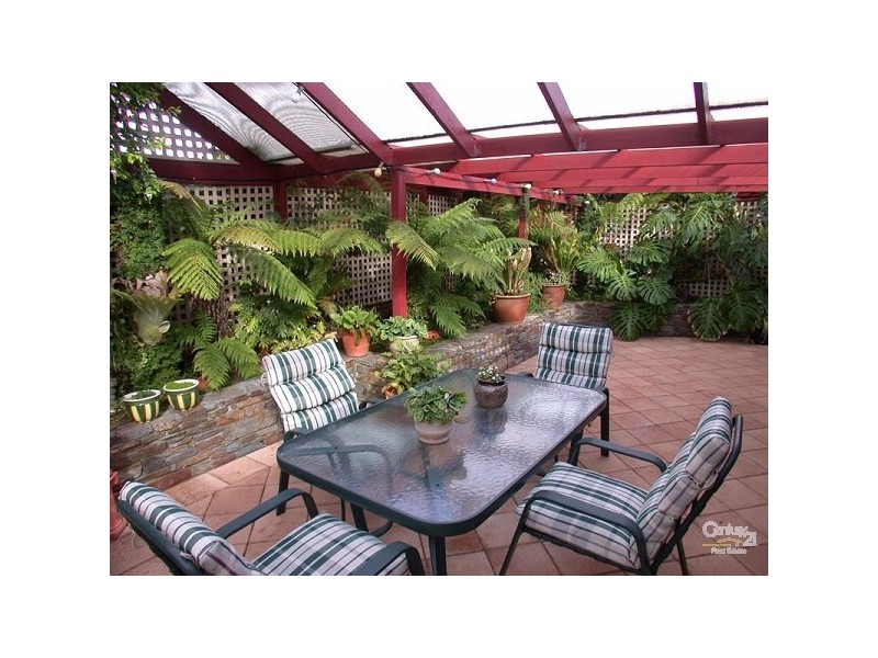 6 Lascelles St, Morphett Vale SA 5162