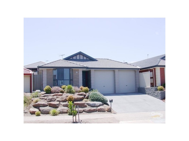 13 Yeltana Avenue, Huntfield Heights SA 5163
