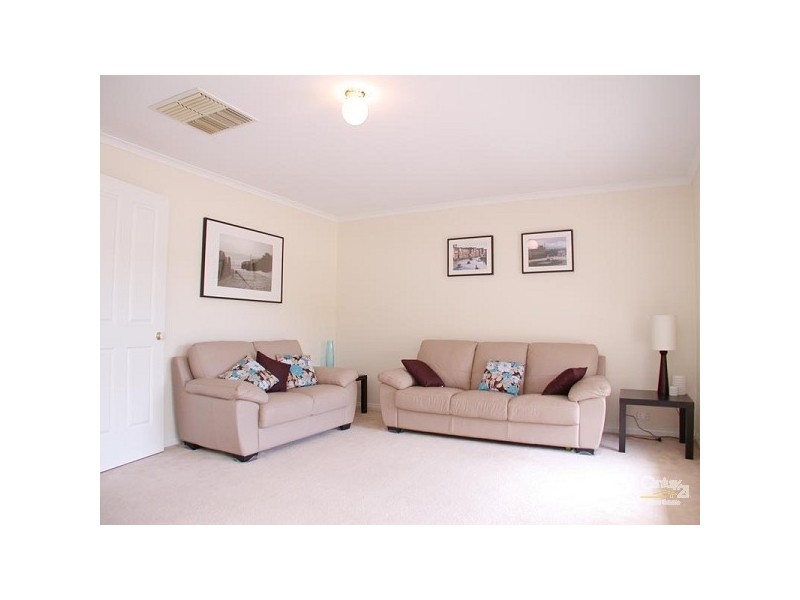 54 Elizabeth Crescent, Hallett Cove SA 5158