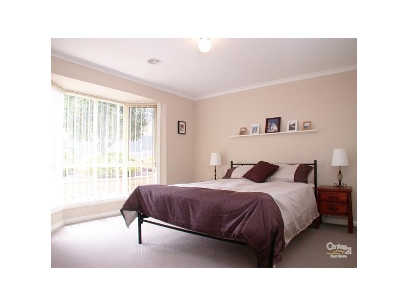 54 Elizabeth Crescent, Hallett Cove SA 5158