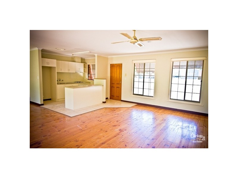 18 Ruth Street, Morphett Vale SA 5162